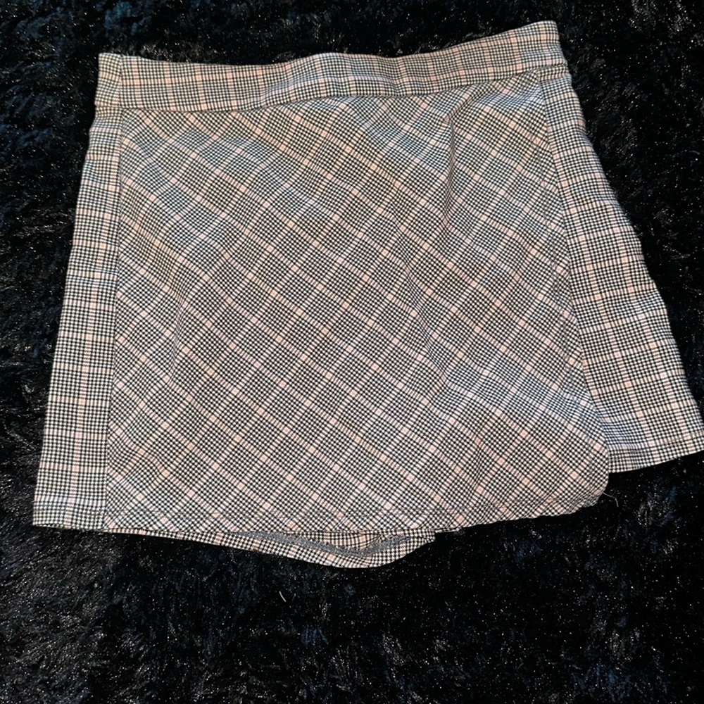 Twill Black and Pink Skort